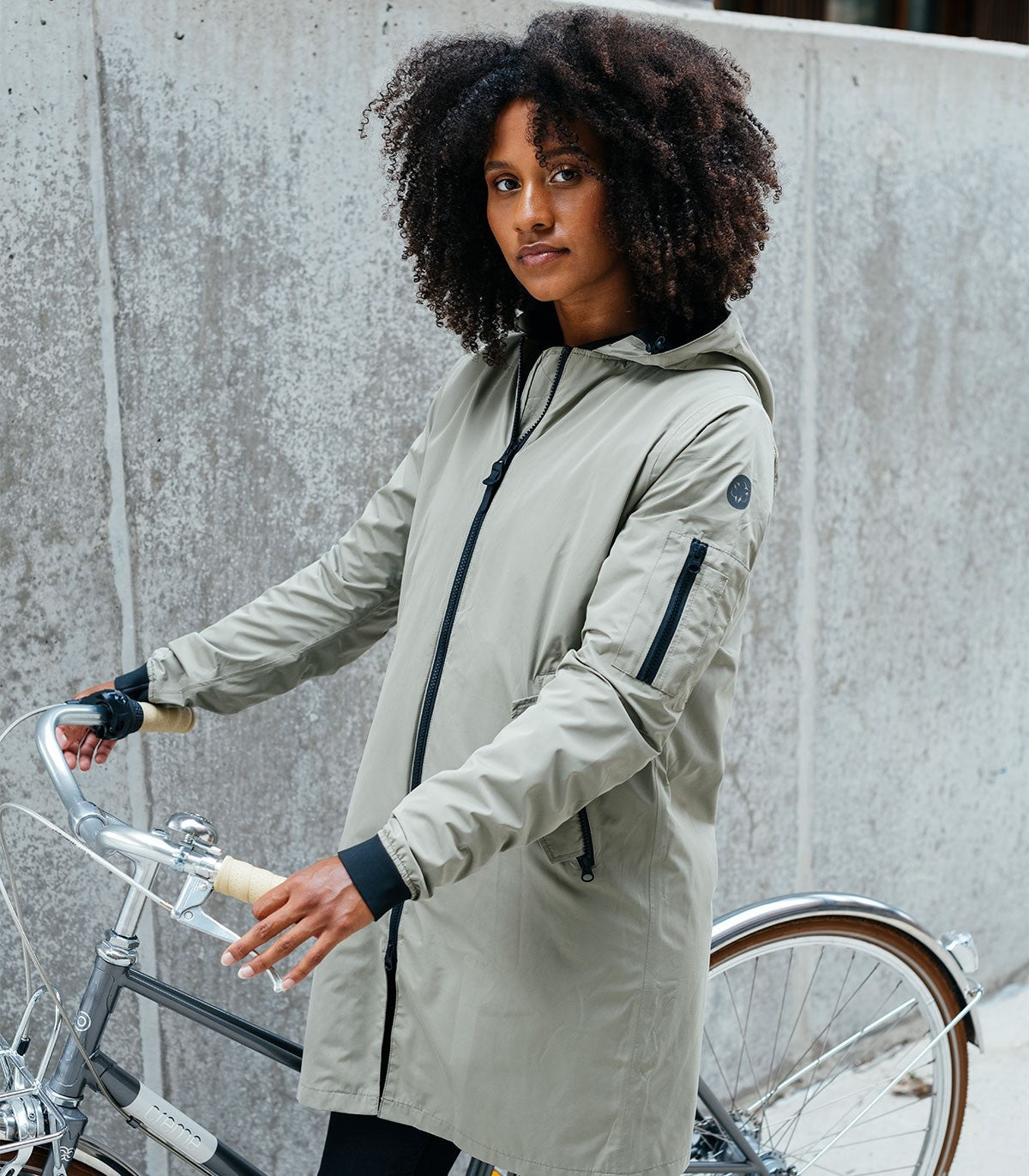 agu-urban-outdoor-long-bomber-jacket-women-groen