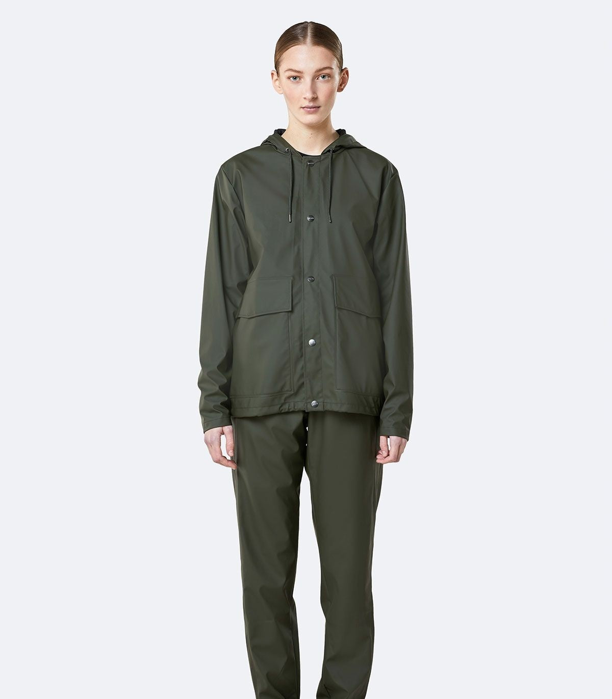 rains-short-hooded-coat-groen-6