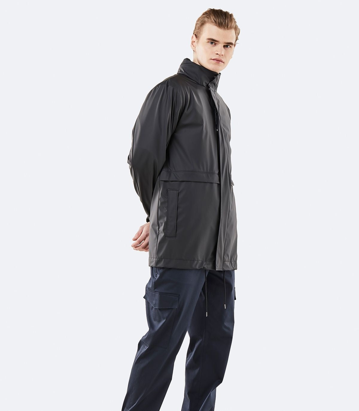 rains-tracksuit-jacket-zwart